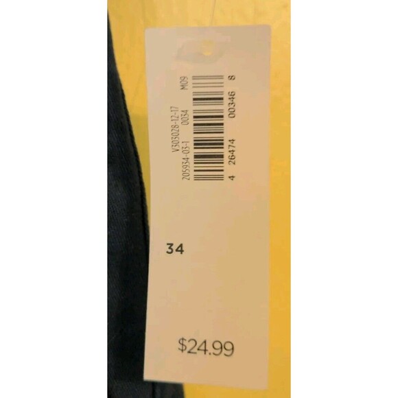 New OLD NAVY Broken-In Straight Blue Flat Front Shorts Men's Sz. 34 10” Inseam - Picture 4 of 8